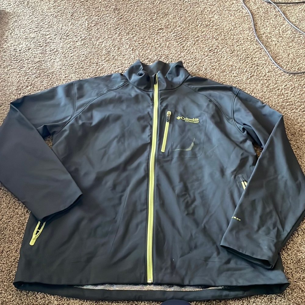 Columbia Titanium Zip-up